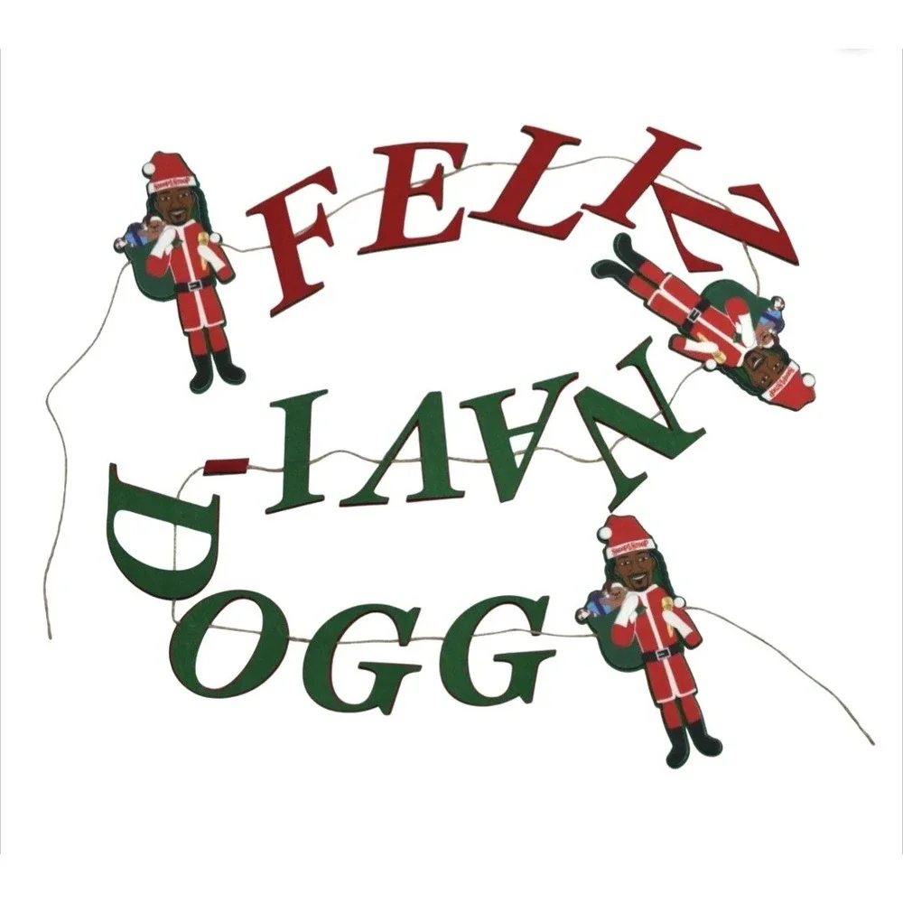 Snoop on the Stoop Feliz Navi Dogg 60 Inch Christmas Garland Felt Decor NIB
